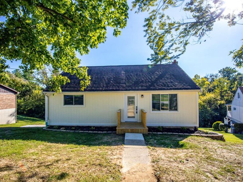 6435 Louese Lane, Cincinnati, OH 45248 Photo 1