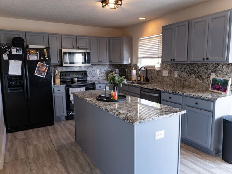 609 Wood Bluff Lane, Harrison, OH 45030 Photo 9