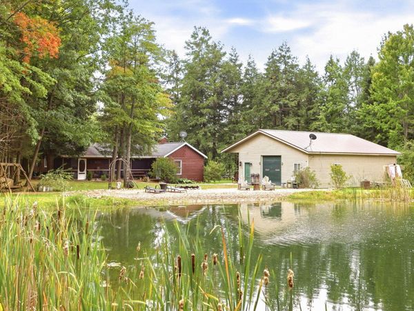 131 N Mud Lake Road, West Branch, MI 48661