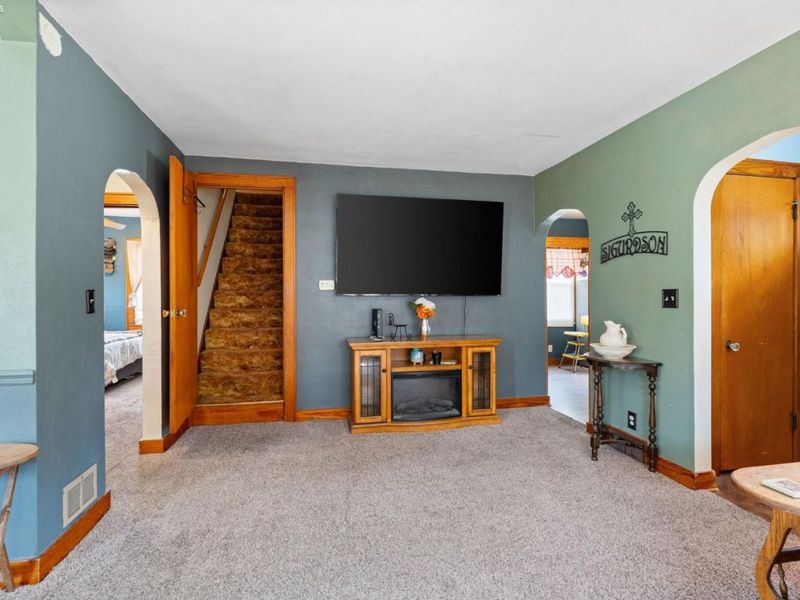 115 N Benton Street, Oak Harbor, OH 43449 Photo 5