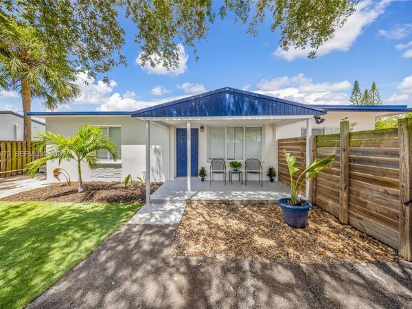 1137 SW 8th Ter , Fort Lauderdale, FL 33315