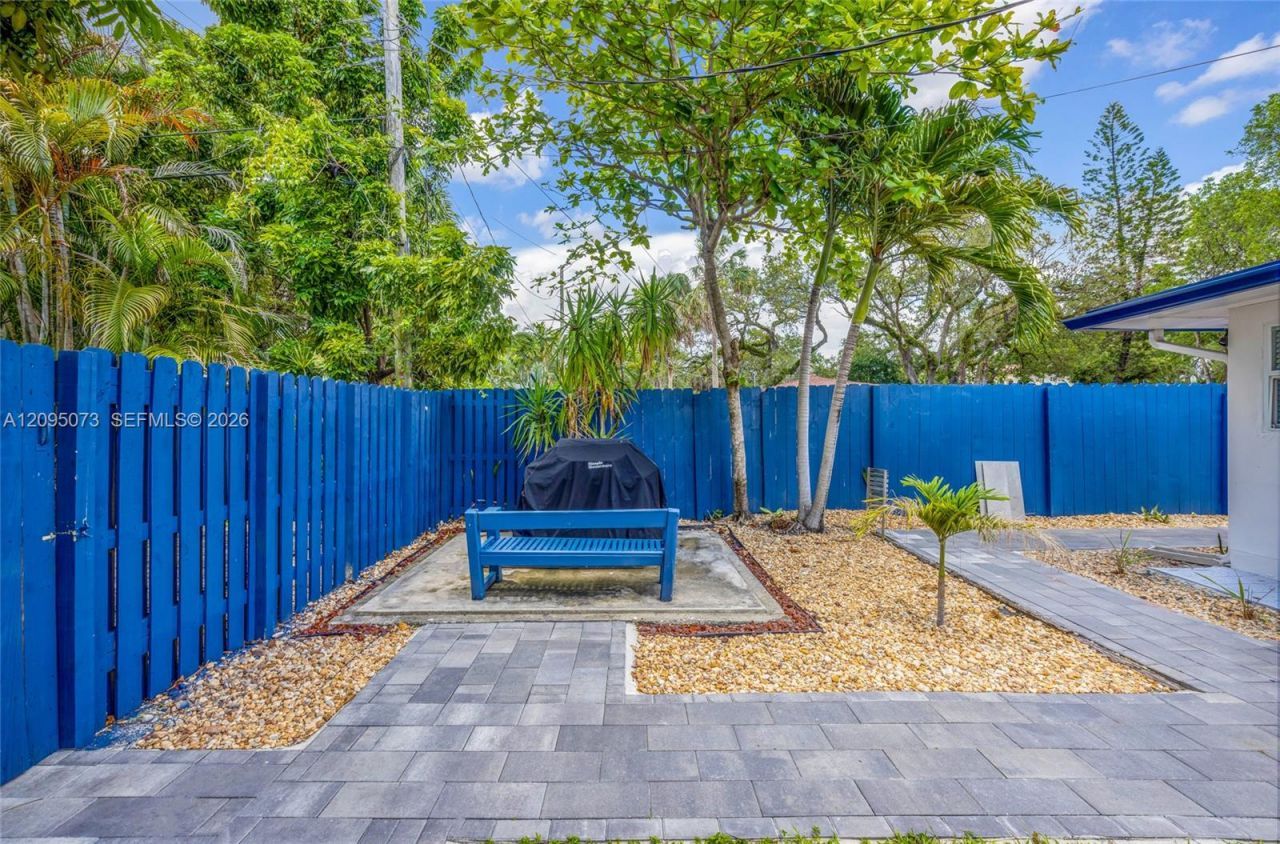 1137 SW 8th Ter , Fort Lauderdale, FL 33315 Photo