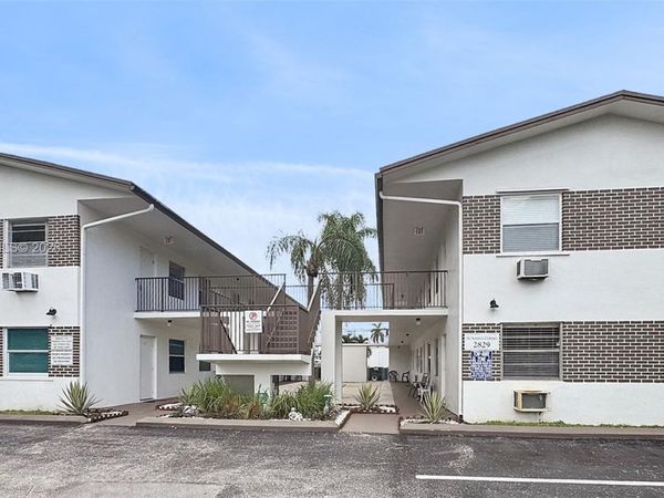 2829 Van Buren St , Unit 207, Hollywood, FL 33020