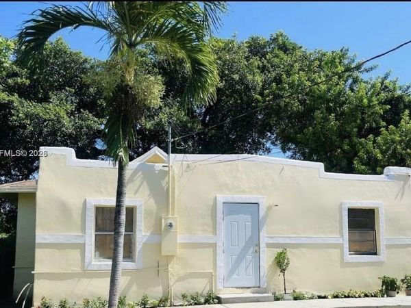 1137 NW 58th Ter , Miami, FL 33127