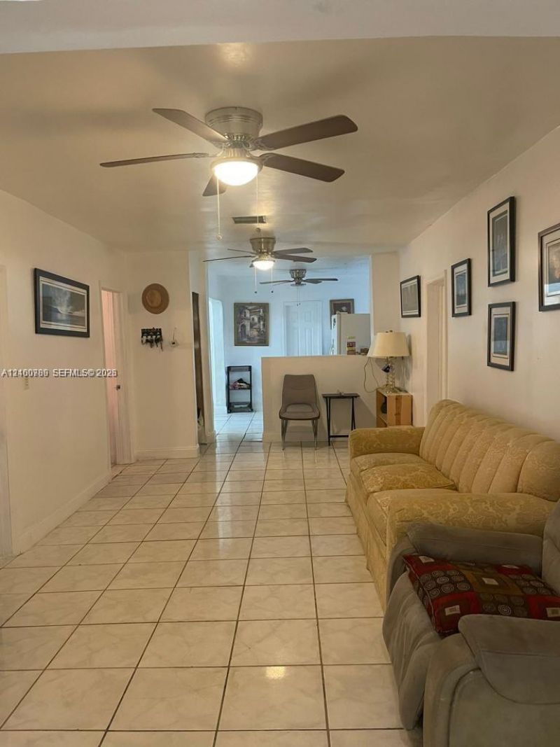 1137 NW 58th Ter , Miami, FL 33127 Photo