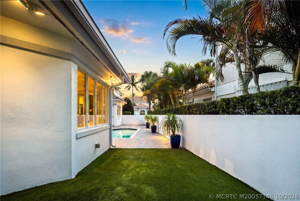 3220 W Channel Circle, Jupiter, FL 33477 Photo
