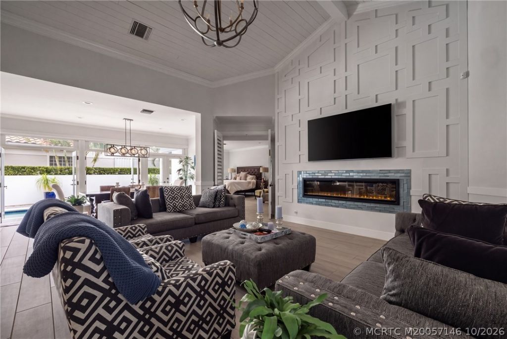 3220 W Channel Circle, Jupiter, FL 33477 Photo