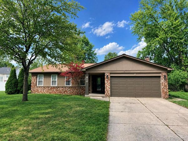 820 Huntsford Drive , Troy, Mi 48084