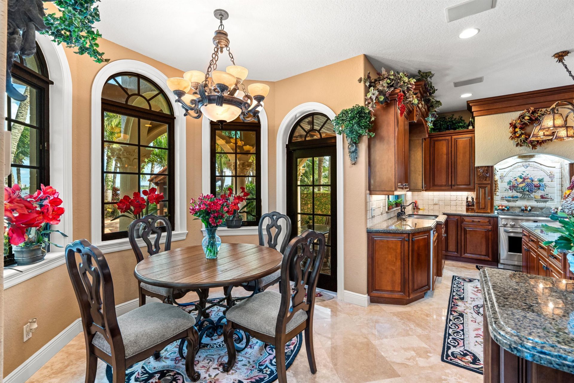 818 S Lakeside Drive, Lake Worth Beach, FL 33460 Photo