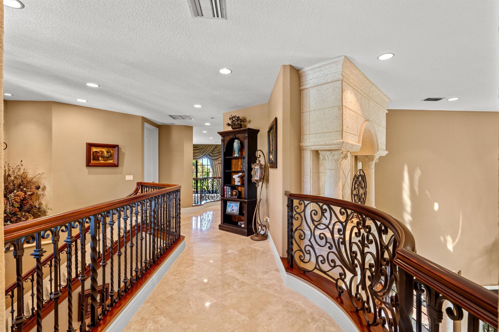 818 S Lakeside Drive, Lake Worth Beach, FL 33460 Photo