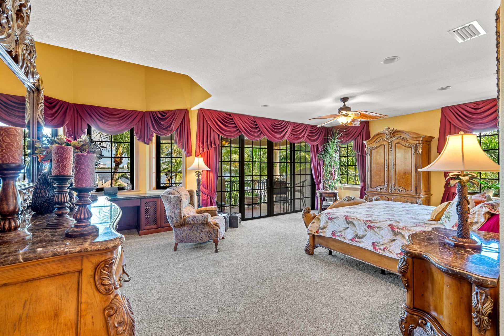 818 S Lakeside Drive, Lake Worth Beach, FL 33460 Photo