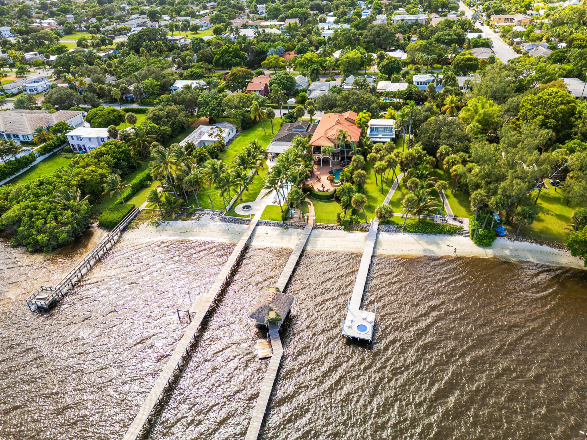 818 S Lakeside Drive, Lake Worth Beach, FL 33460 Photo