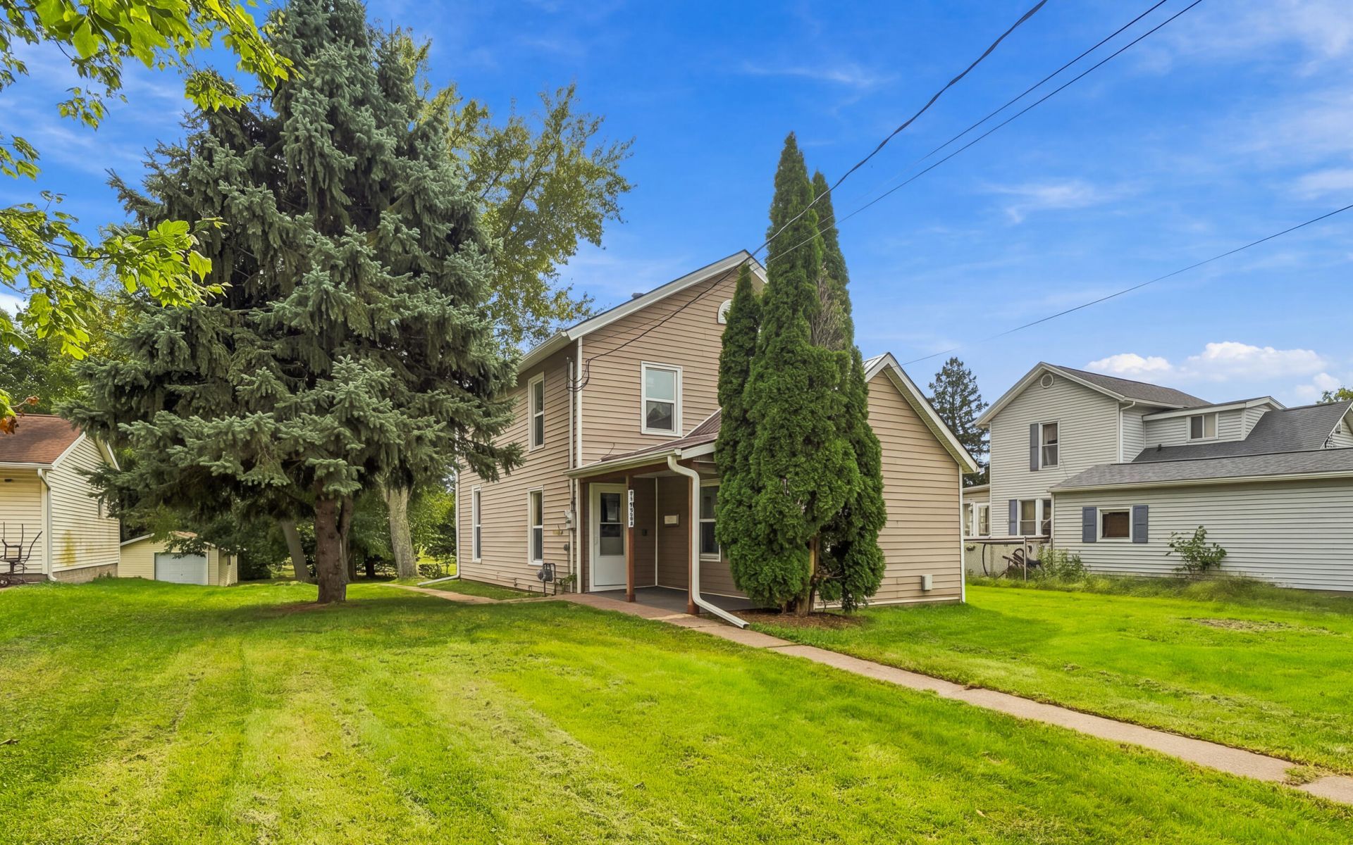 1019 Climer St, Muscatine, IA 52761 Main Photo