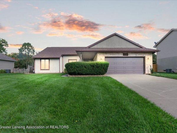 2366 S Kings Cross, East Lansing, MI 48823