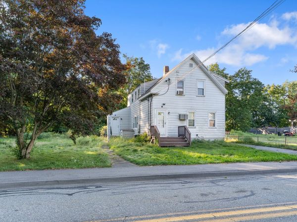 2048 Somerset Ave, Dighton, MA 02715