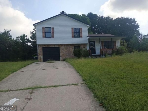 10386 Wisteria Lane, Jonesboro, GA 30238