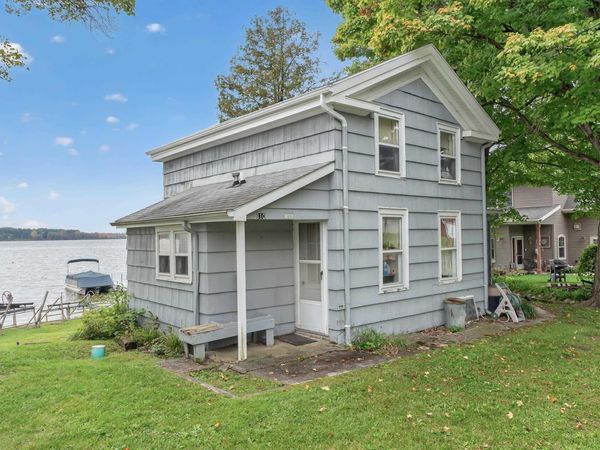 1380 E 450 S, Wolcottville, IN 46761