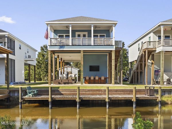 4143 20th Avenue, Bay Saint Louis, MS 39520