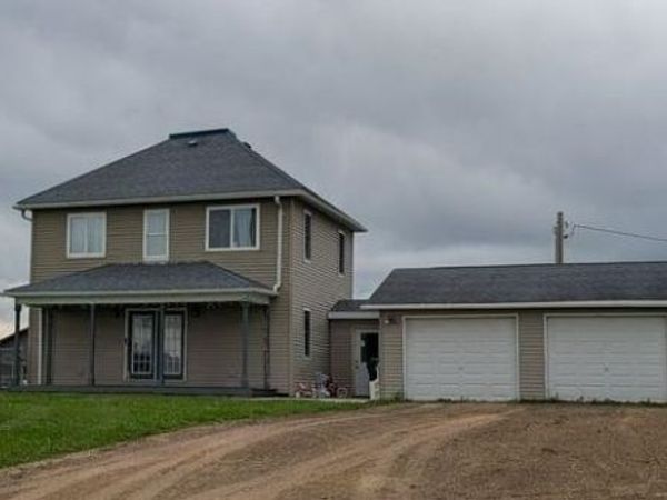 57927 Baer Court, Eastman, WI 54626
