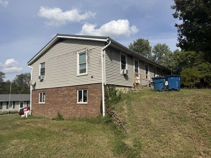 4 Kenrick Place, Unit 2, Dry Ridge, KY 41035 Photo 2