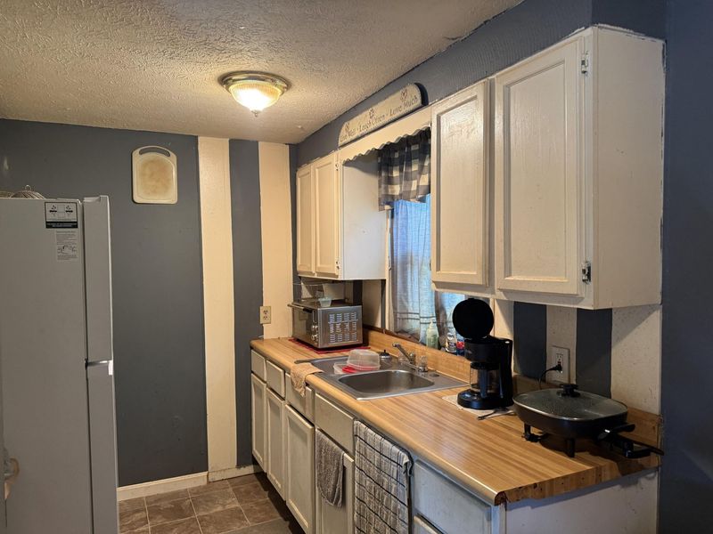 4 Kenrick Place, Unit 2, Dry Ridge, KY 41035 Photo 5
