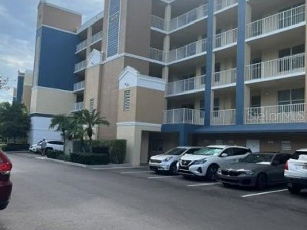 960 STARKEY ROAD , Unit 4205, LARGO, FL 33771