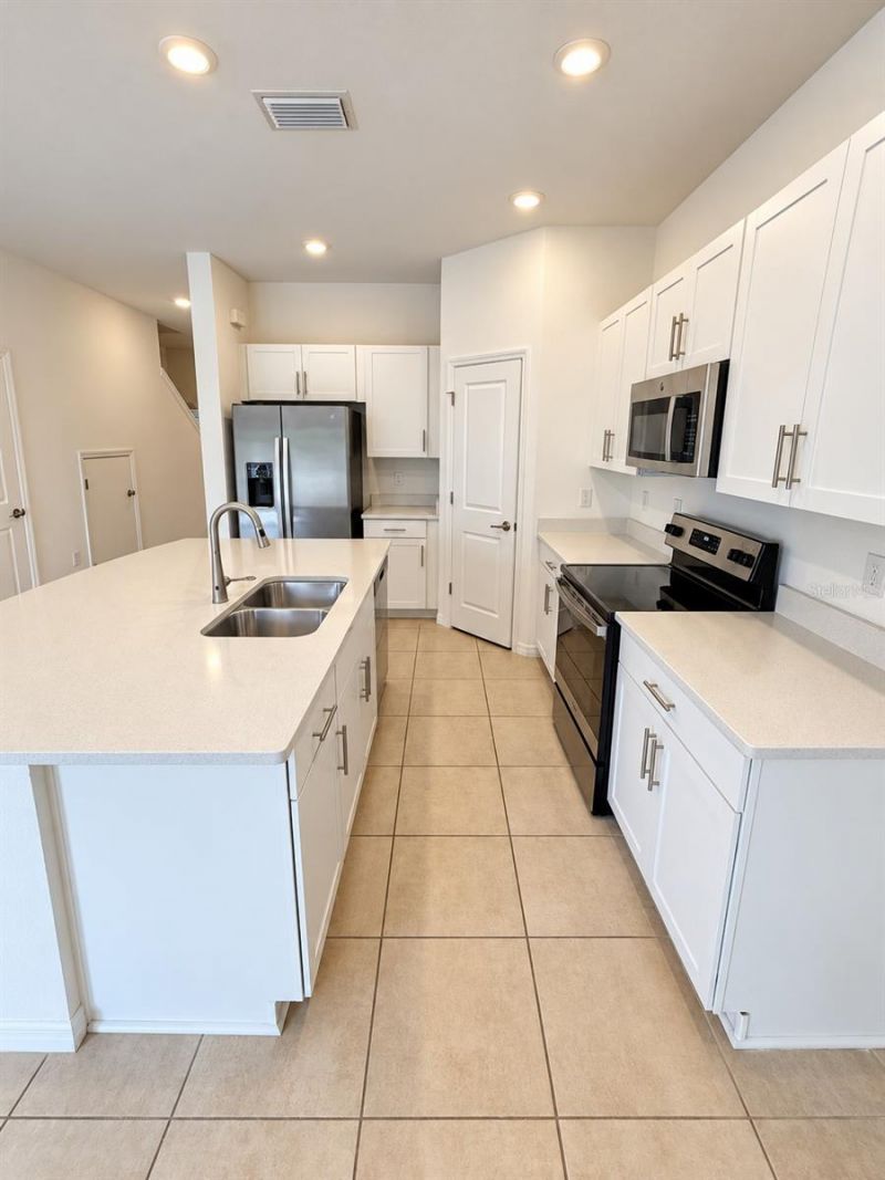 8556 Lunar Skye Street, Sarasota, FL 34241 Photo