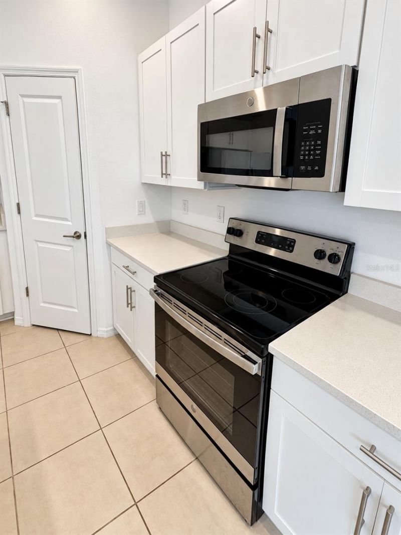 8556 Lunar Skye Street, Sarasota, FL 34241 Photo