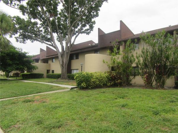 875 S VILLAGE DRIVE N, Unit 101, ST PETERSBURG, FL 33716
