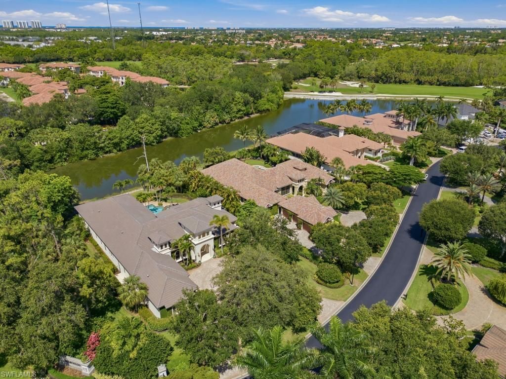 29180 Marcello Way , Naples, FL 34110 Photo