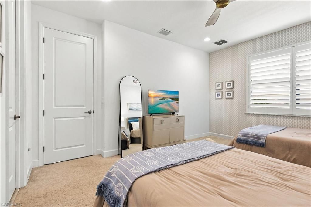 20322 Fair Oak Ln, Estero, FL 33928 Photo