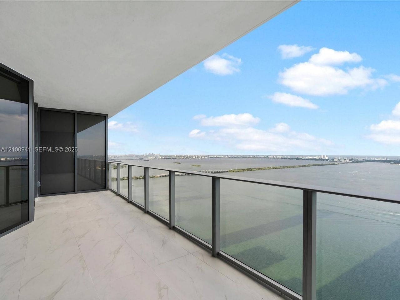 700 NE 24 Street, Unit 4906, Miami, FL 33137 Photo
