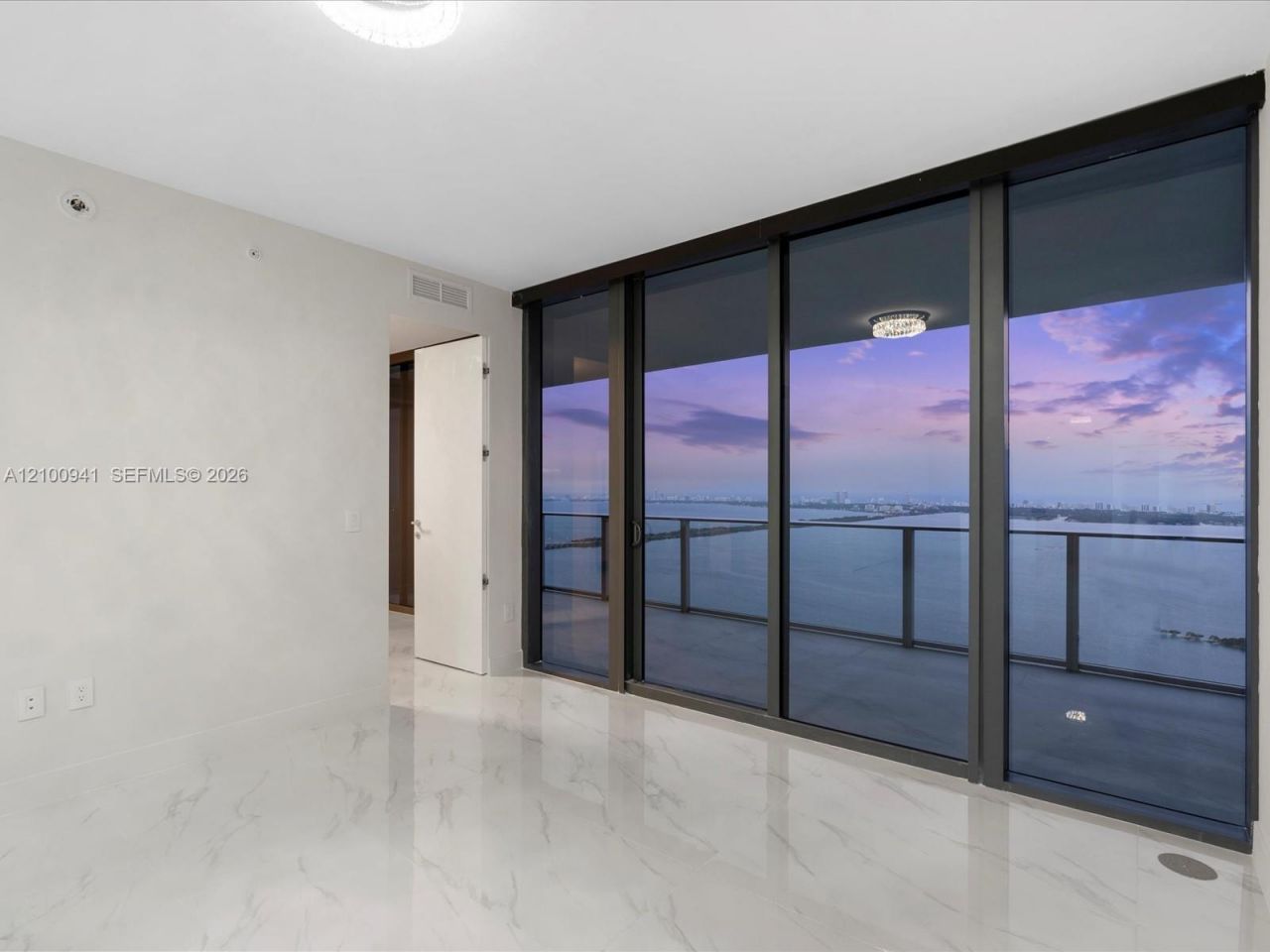 700 NE 24 Street, Unit 4906, Miami, FL 33137 Photo