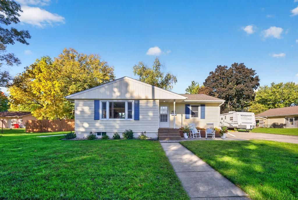 503 1st Avenue Ne, Kasson, MN 55944 Main Photo