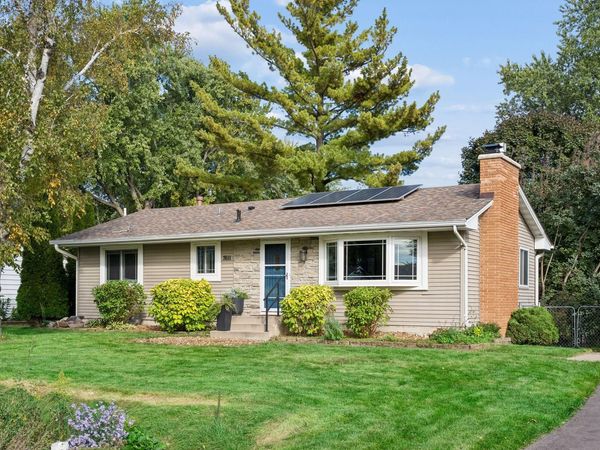 7611 Kiowa Avenue, Chanhassen, MN 55317
