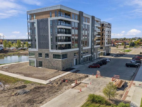 4470 24 Avenue S, Unit 406, Fargo, ND 58103