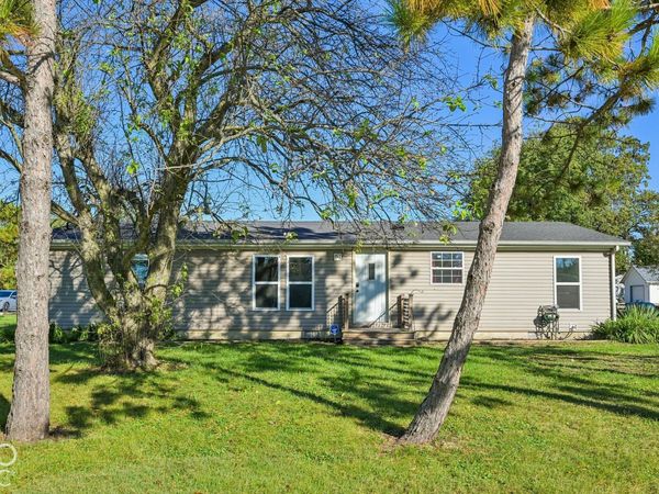 106 W Jackson Street , Kirklin, IN 46050