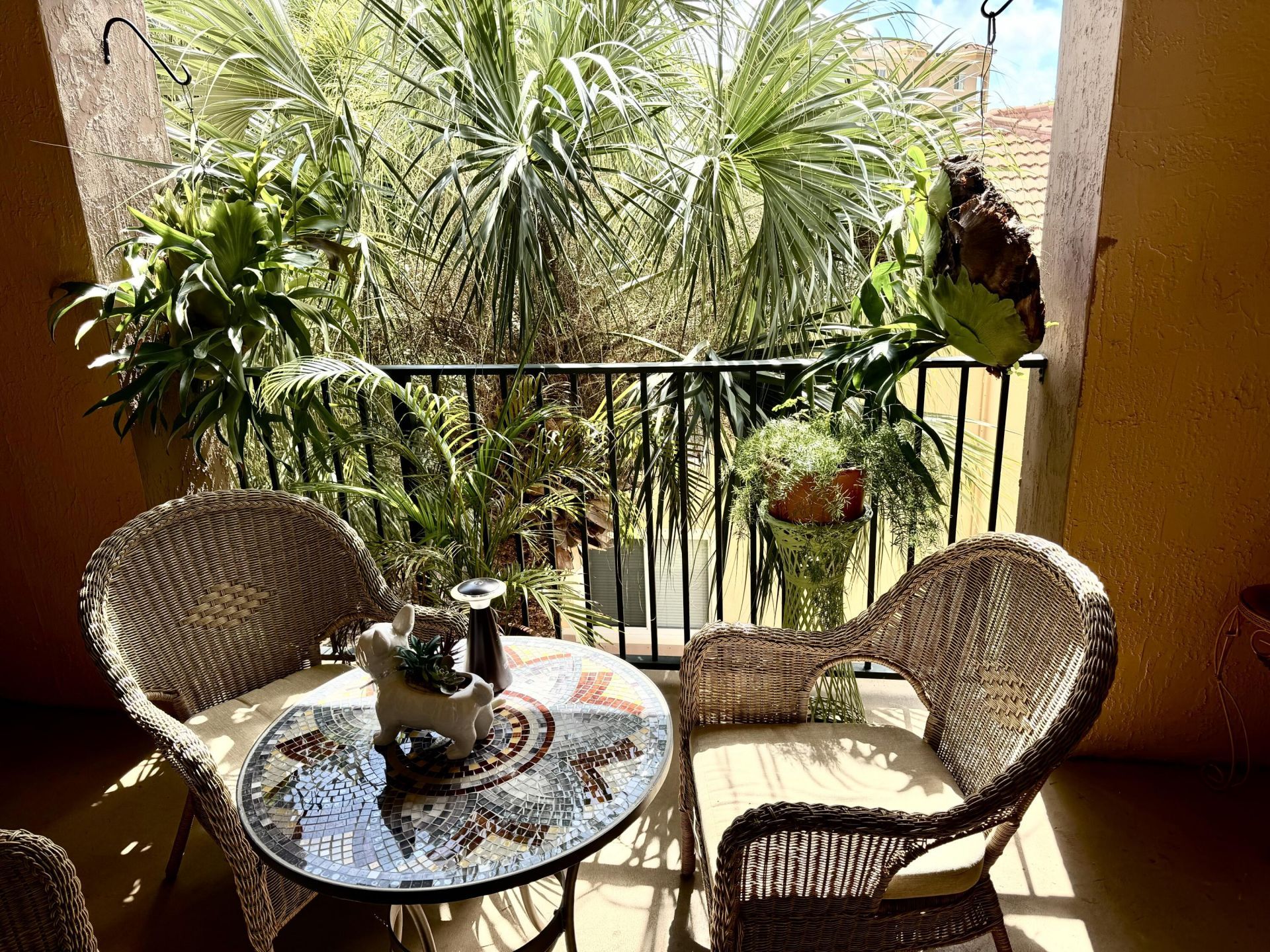 400 Scotia Drive, Unit 305, Hypoluxo, FL 33462 Photo