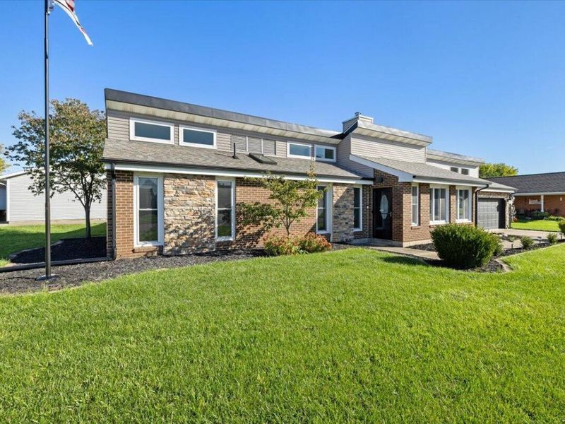 1700 Elaina Drive, Springfield, OH 45503 Photo 3