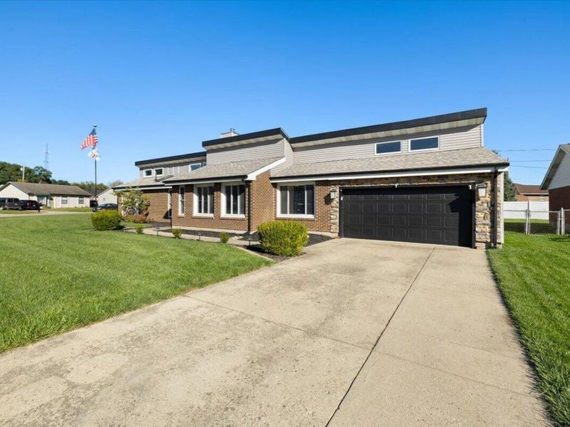 1700 Elaina Drive, Springfield, OH 45503 Photo 7