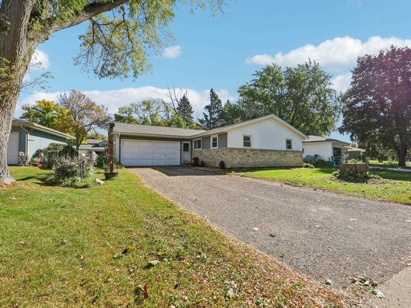 17 St Albans Avenue, Madison, WI 53714