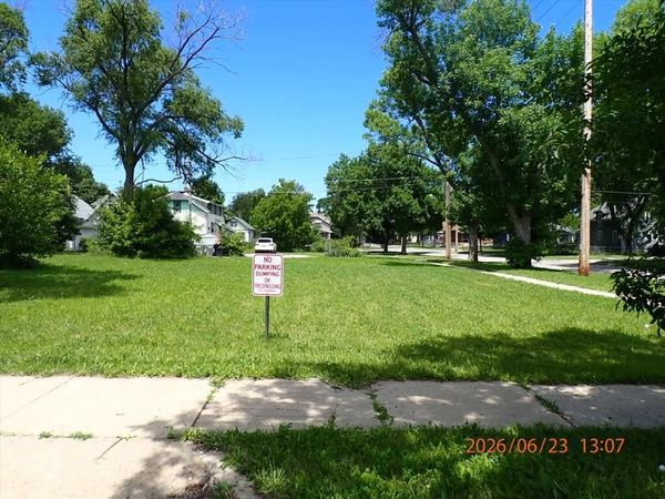 3202 W Cameron Ave, Milwaukee, WI 53209