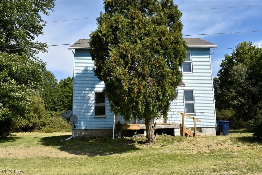 5050 Villa Marie Road , Lowellville, OH 44436