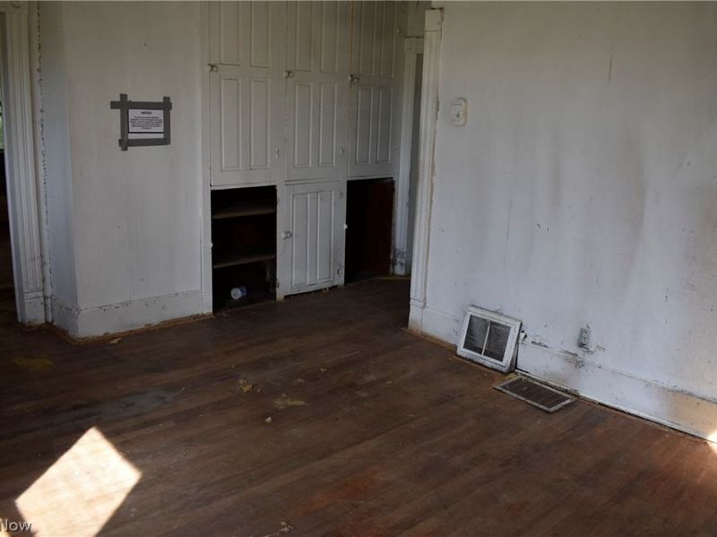 5050 Villa Marie Road, Lowellville, OH 44436 Photo 7