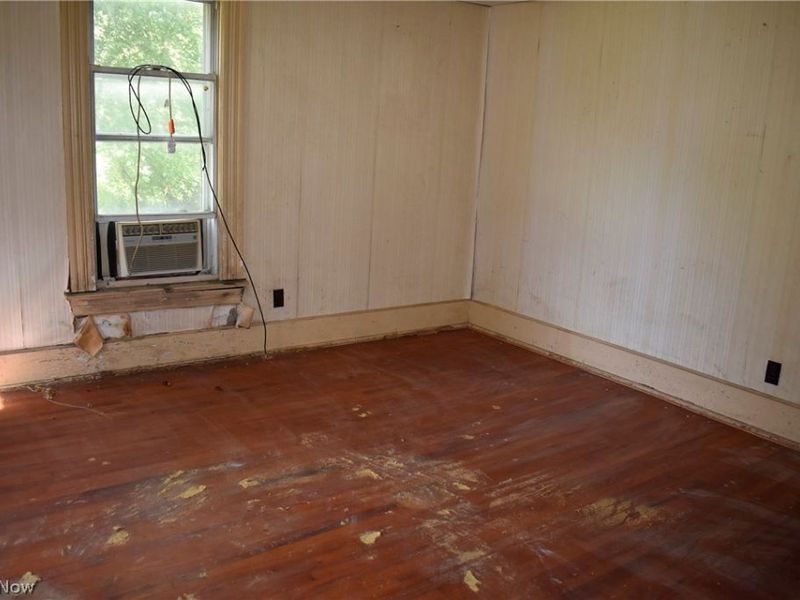 5050 Villa Marie Road, Lowellville, OH 44436 Photo 8