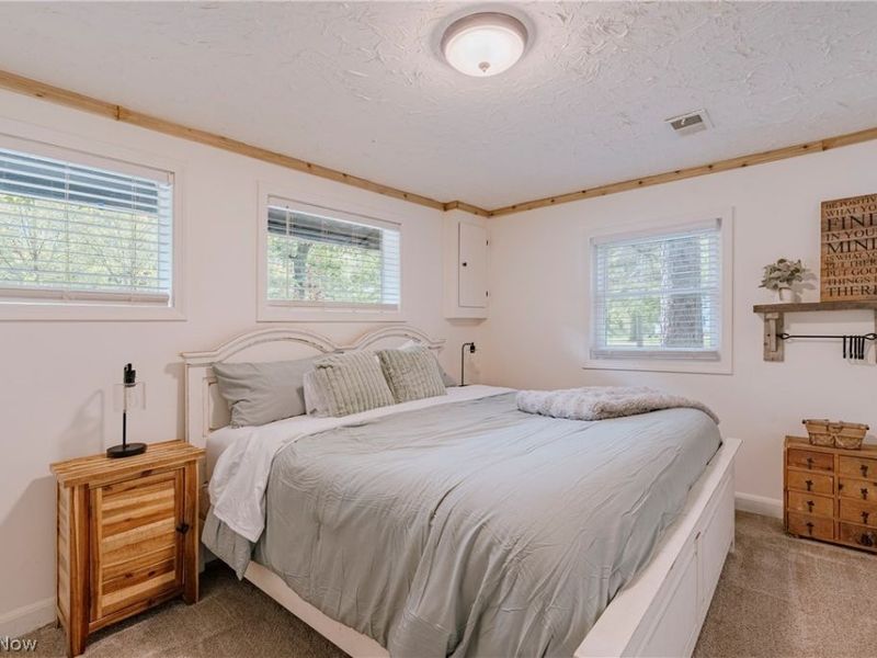 18535 Geauga Lake Road , Chagrin Falls, OH 44023 Photo 15