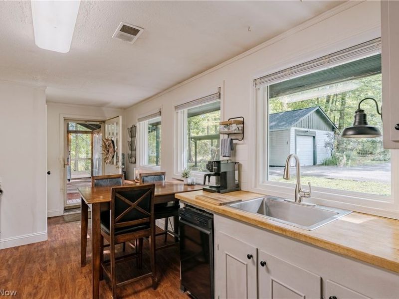 18535 Geauga Lake Road , Chagrin Falls, OH 44023 Photo 8