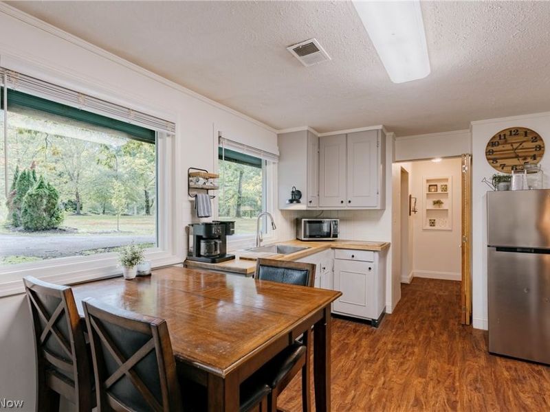 18535 Geauga Lake Road , Chagrin Falls, OH 44023 Photo 9