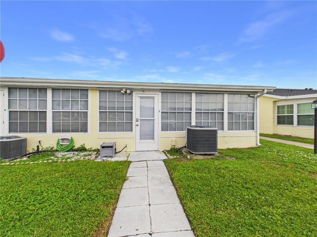 8520 Us Highway 1, Unit 9, Micco, FL 32976 Photo