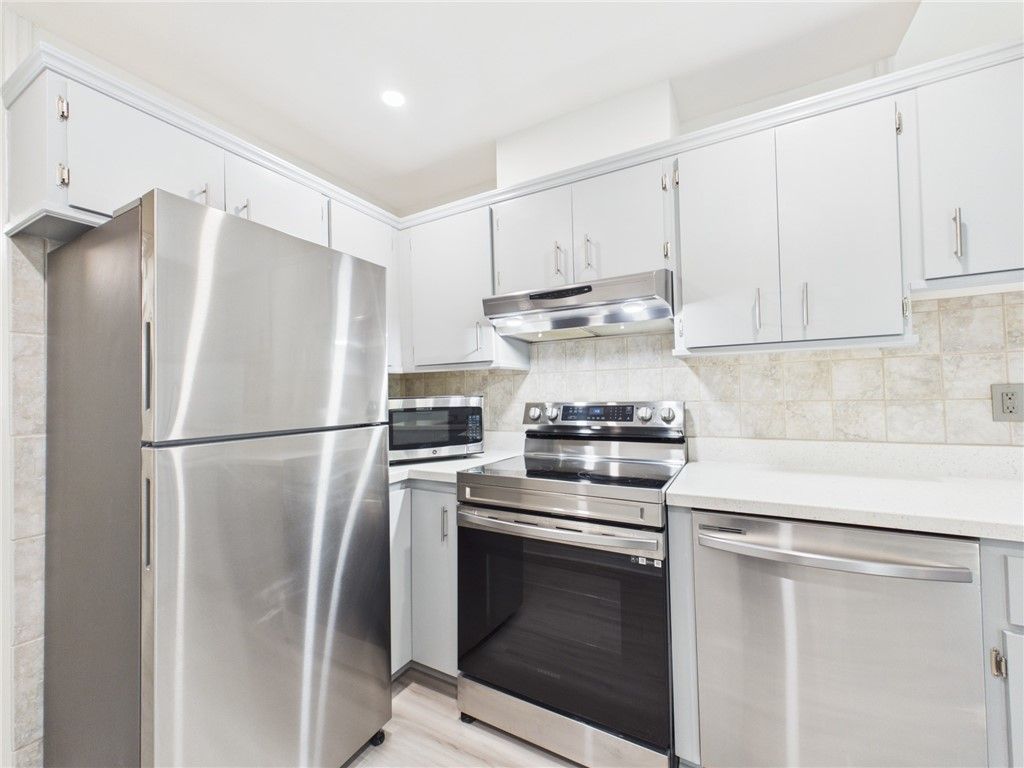8520 Us Highway 1, Unit 9, Micco, FL 32976 Photo